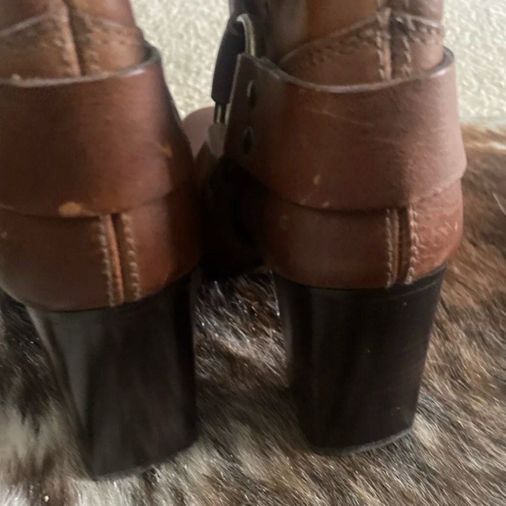 Michael Kors Harness Boots Heels Brown Distressed Leather Italy 6M - Picture 6 of 6
